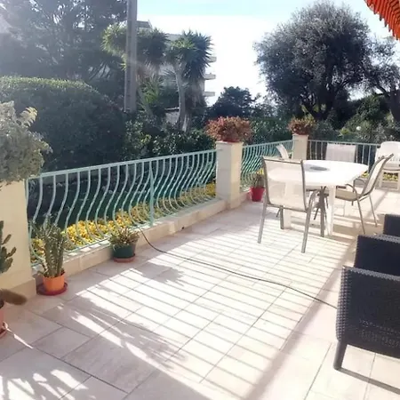 Maison Accueillante A Avec Jardin סאן-לורן-דו-ואר